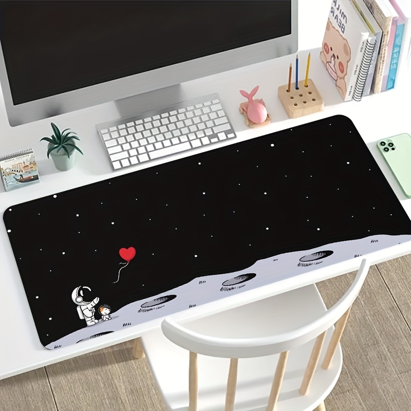 Astronaut Moon Space Oversized - Desk Setup With Laptop avaliação e preço